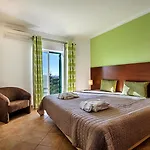 Θέρετρο Vale D'el Rei & 4*