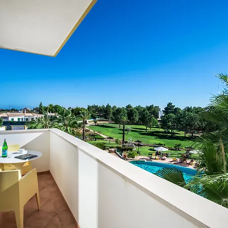 Rezort Vale D'el Rei & 4*